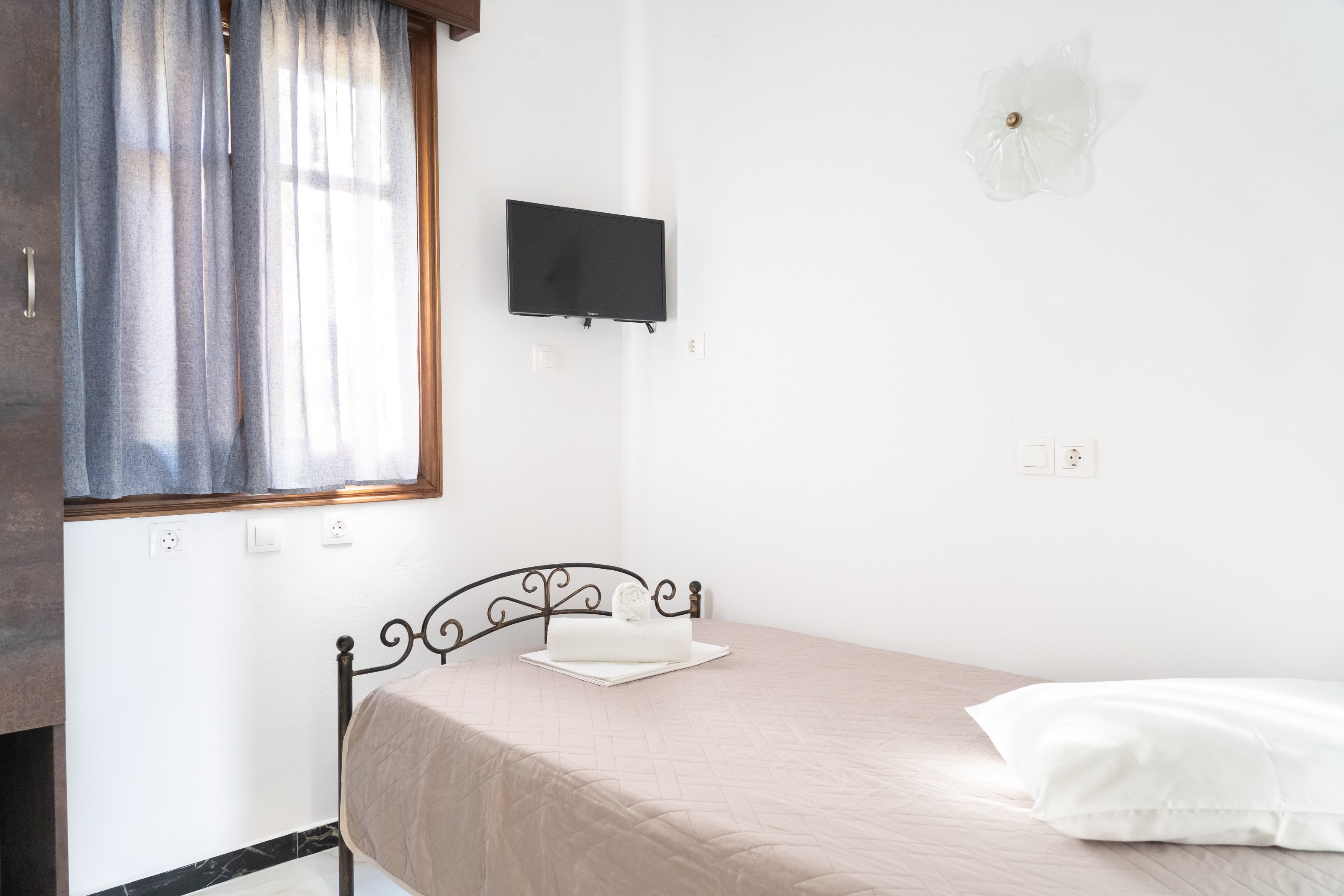 Family apartment with garden view (ground floor)