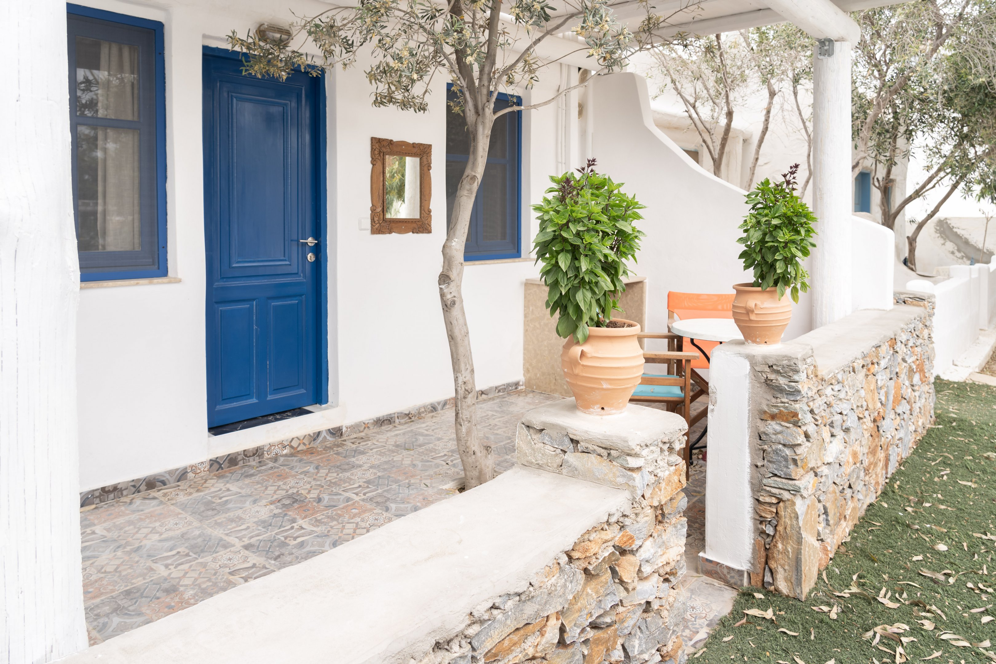 Family apartment with garden view (ground floor)