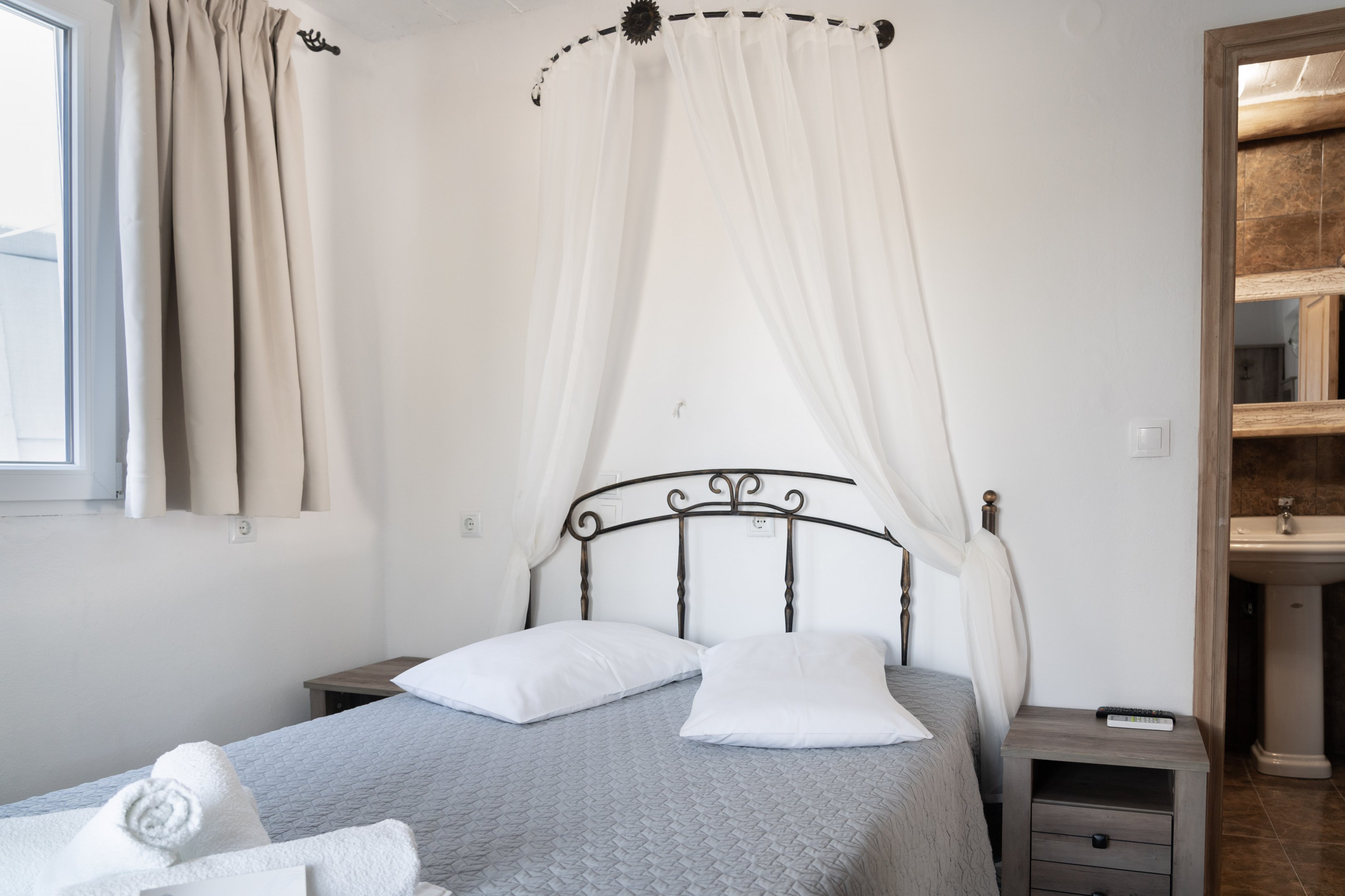 Family room with garden view (ground floor)